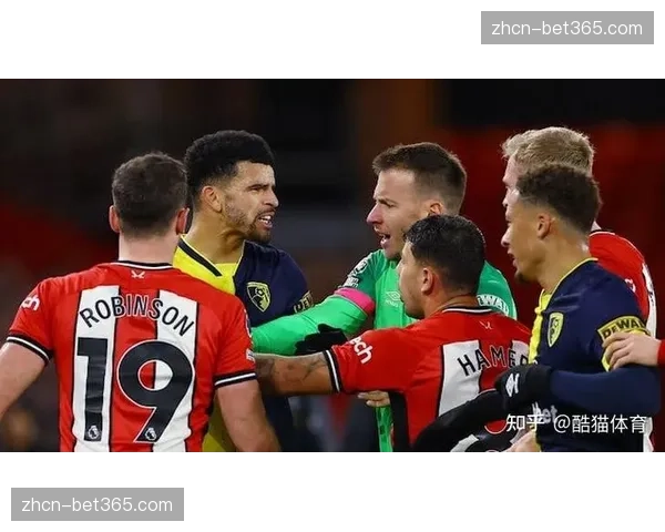 伯恩茅斯3-1逆转谢菲联，送对手提前七轮降级